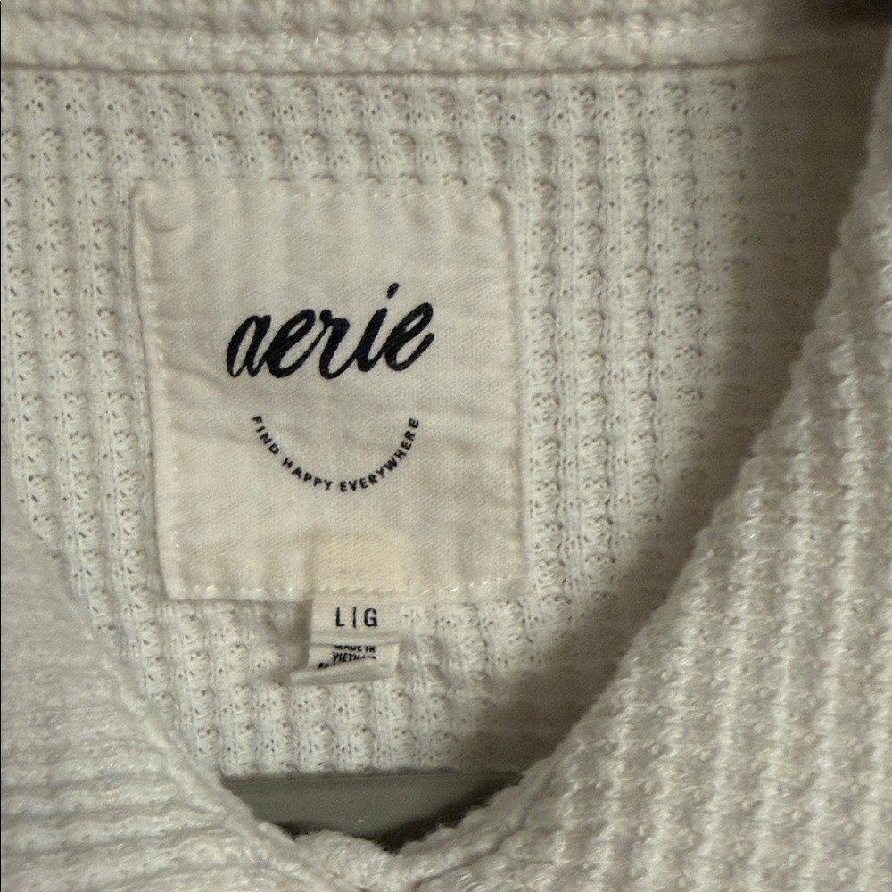 Aerie women’s White Waffle Knit Jacket shirt - Picture 2 of 6